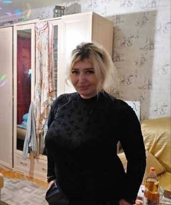 Мне, как опытной проститутке, очень важно создать для тебя незабываемые моменты нашей встречи. Я открыта для экспериментов и готова исполнить все твои сокровенные фантазии. Мои услуги включают классический секс, оральные утехи, ролевые игры, массаж и многое другое. У меня есть фото, которые позволят тебе полюбоваться моим соблазнительным телом и обворожительной улыбкой. Мои клиенты всегда остаются довольными и хотят вернуться ко мне снова. Не упусти возможность погрузиться в мир наслаждения и приятных эмоций. Жду тебя в Москве, чтобы сделать нашу встречу поистине незабываемой. 💋 Дарья